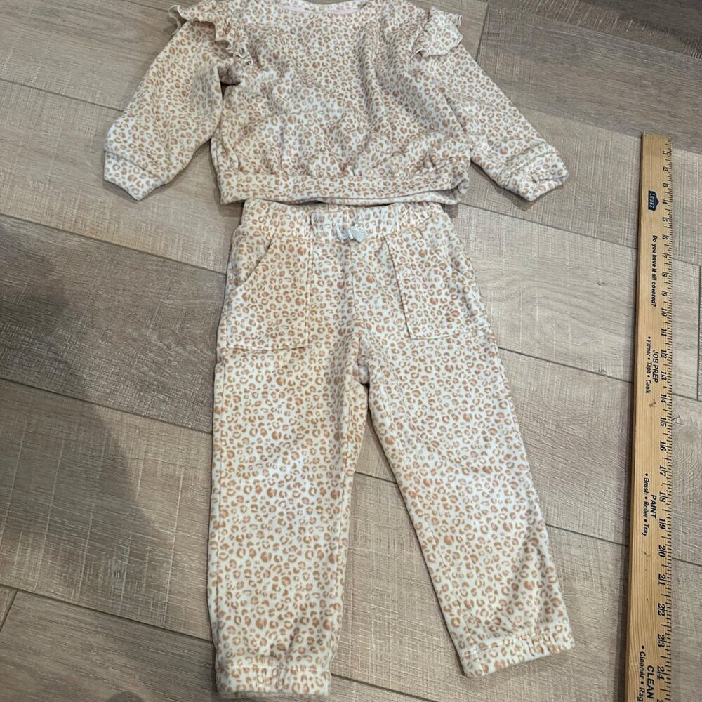 CAT & JACK TODDLER GIRLS LEOPARD JOGGER SET 2 PIECE SOFT
